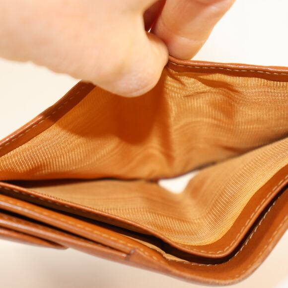 Gucci Tan Leather Bifold Wallet with Coin Pocket – Made in Italy – Box Included - Picture 9 of 10